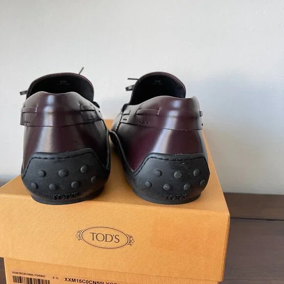 Tod's Italy Maroon Red Leather Driver Loafer shoe, XXM15C0CN50LYGR807, sz 9.5